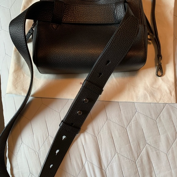 Ferragamo - Picture 7 of 9